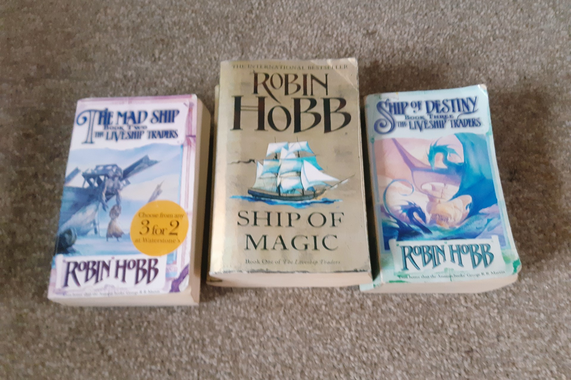robin hobb liveship traders trilogy